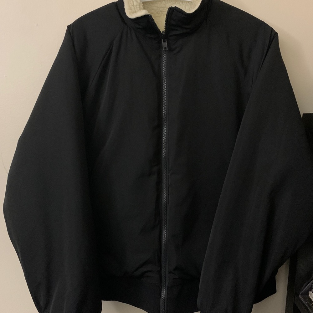 Reversible jacket, black and white